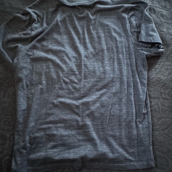 The North Face Graphic  T Shirt Women’s  XL - Picture 4 of 4